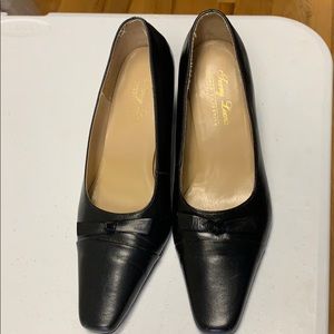 Gently worn Terry Lewis dress shoes